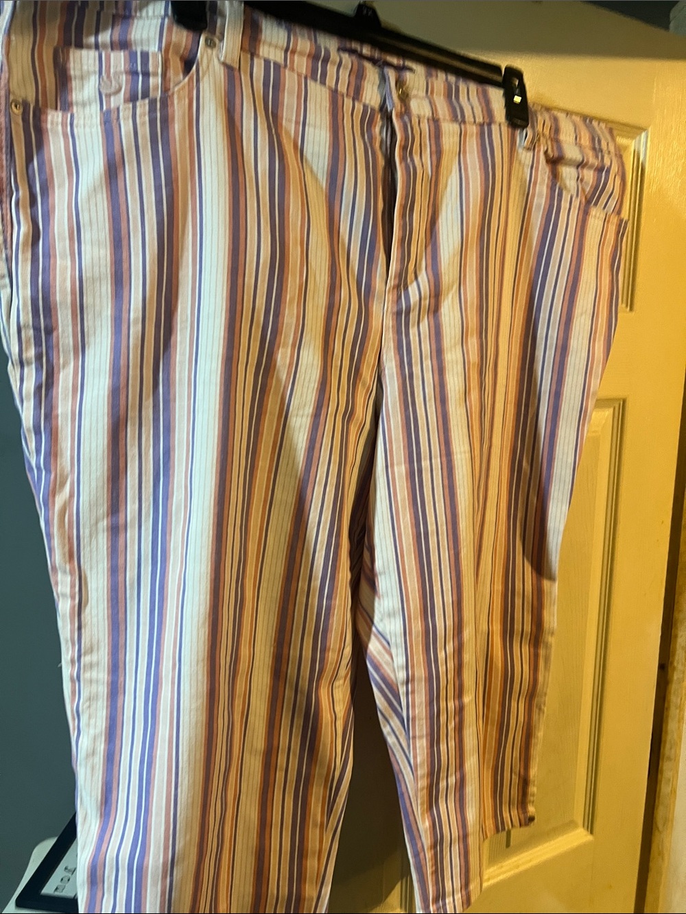 Gloria Vanderbilt Woman's  Multi-Stripe Jeans  in Cream, pink and purple